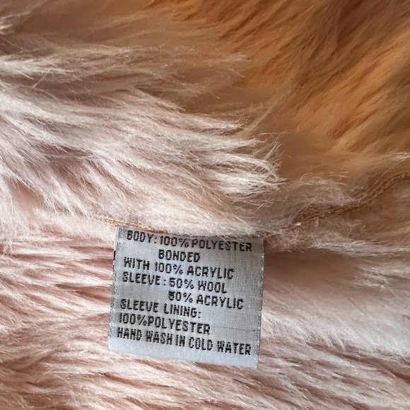 Pretty in Pink!  Fun Sweater Jacket, faux suede and fur. - Picture 4 of 4